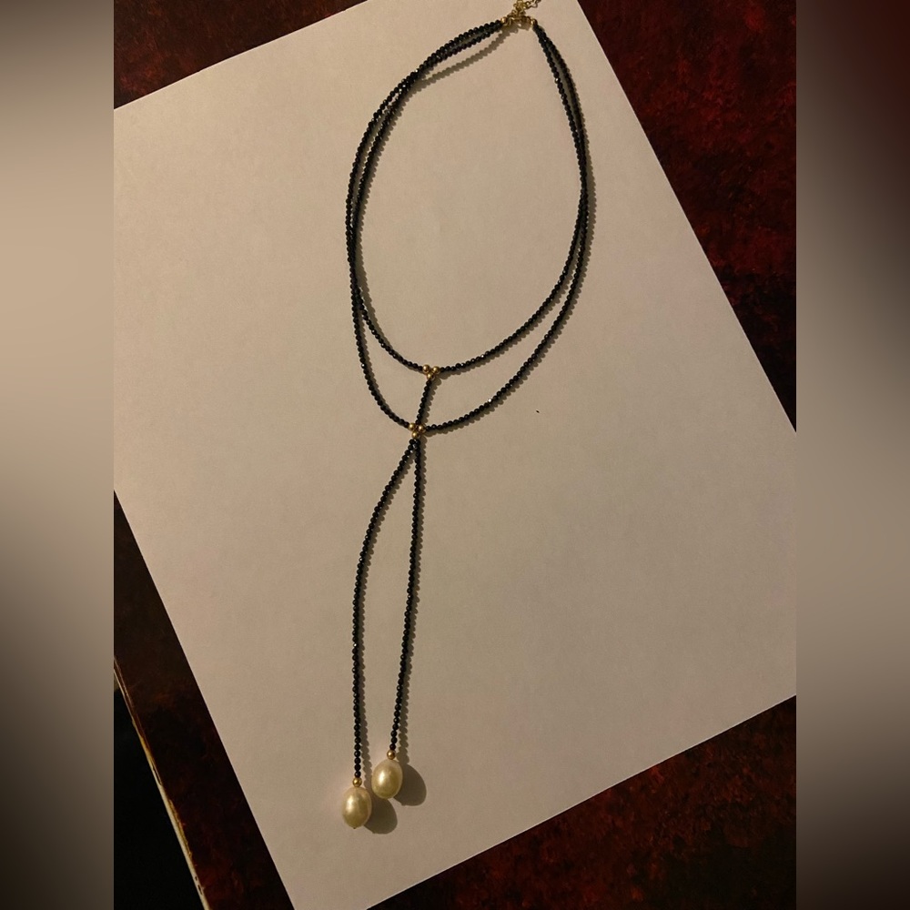 Preowned Cultured Pearl Opaque with black agate stones
